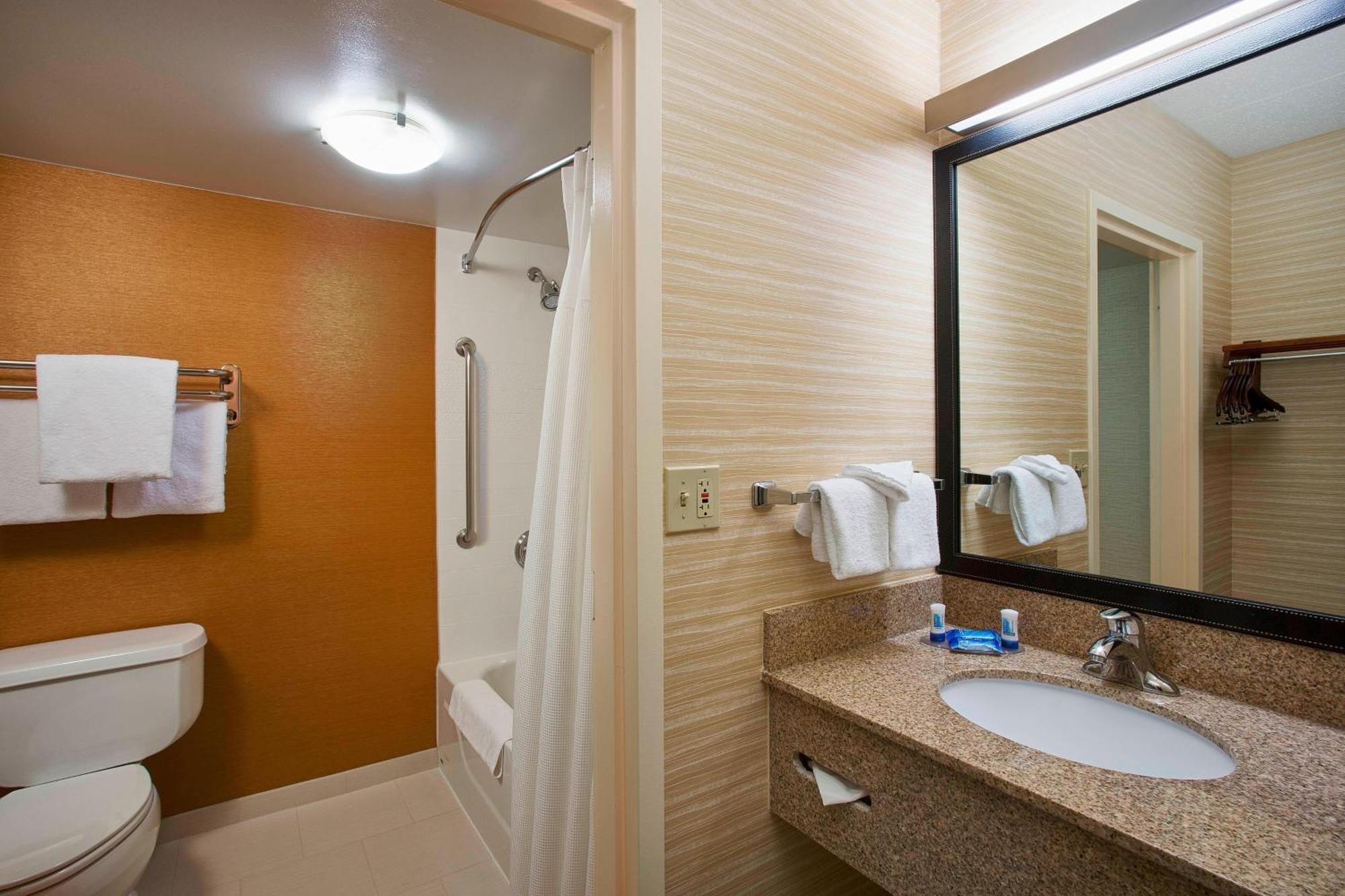Fairfield Inn & Suites Chicago Midway Airport حديقة كوليدج المظهر الخارجي الصورة